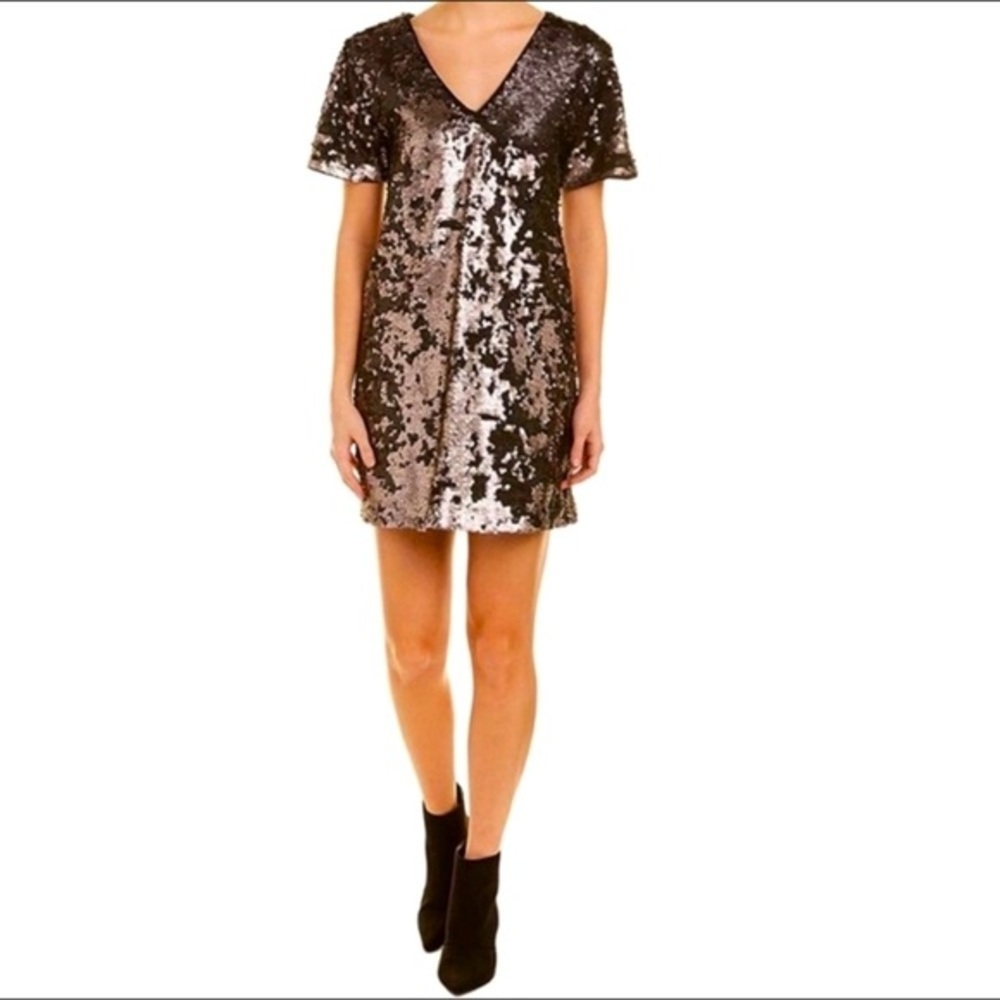 NWT 1 State Cocktail Sequin Dress Embellished Shift Mini V-neck Metallic Sheath